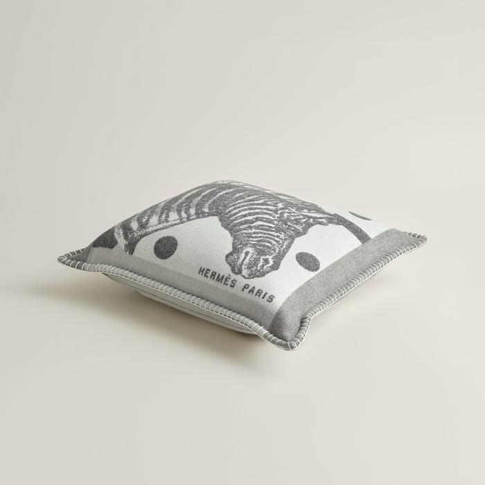 Gris Zebre Zig Zag Pillow