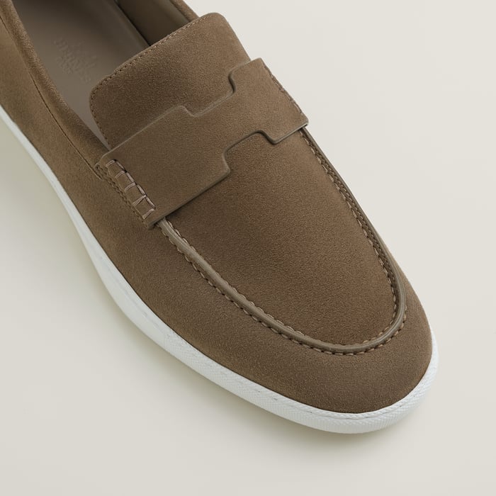 Étoupe Job Loafer