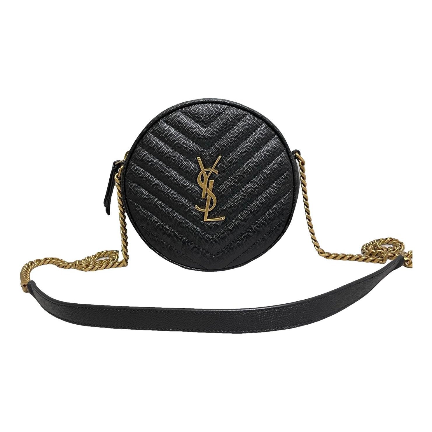 Vinyle leather handbag