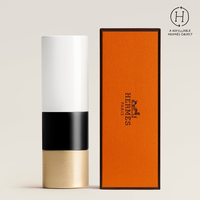 79 – Rouge Érable Satin Lipstick, Rouge Érable