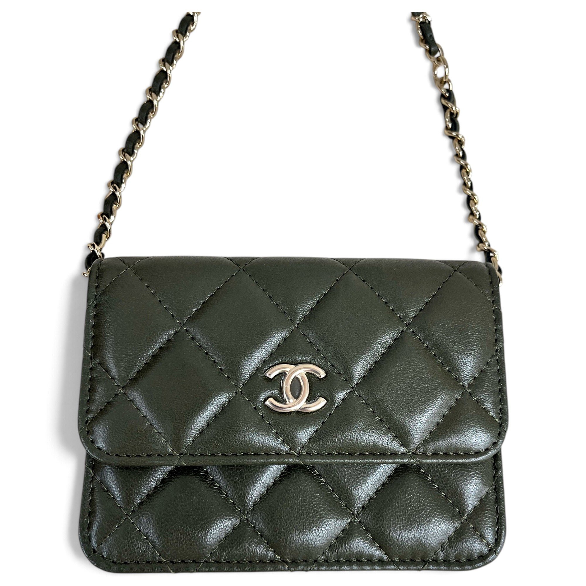 Wallet On Chain Timeless/Classique leather crossbody bag