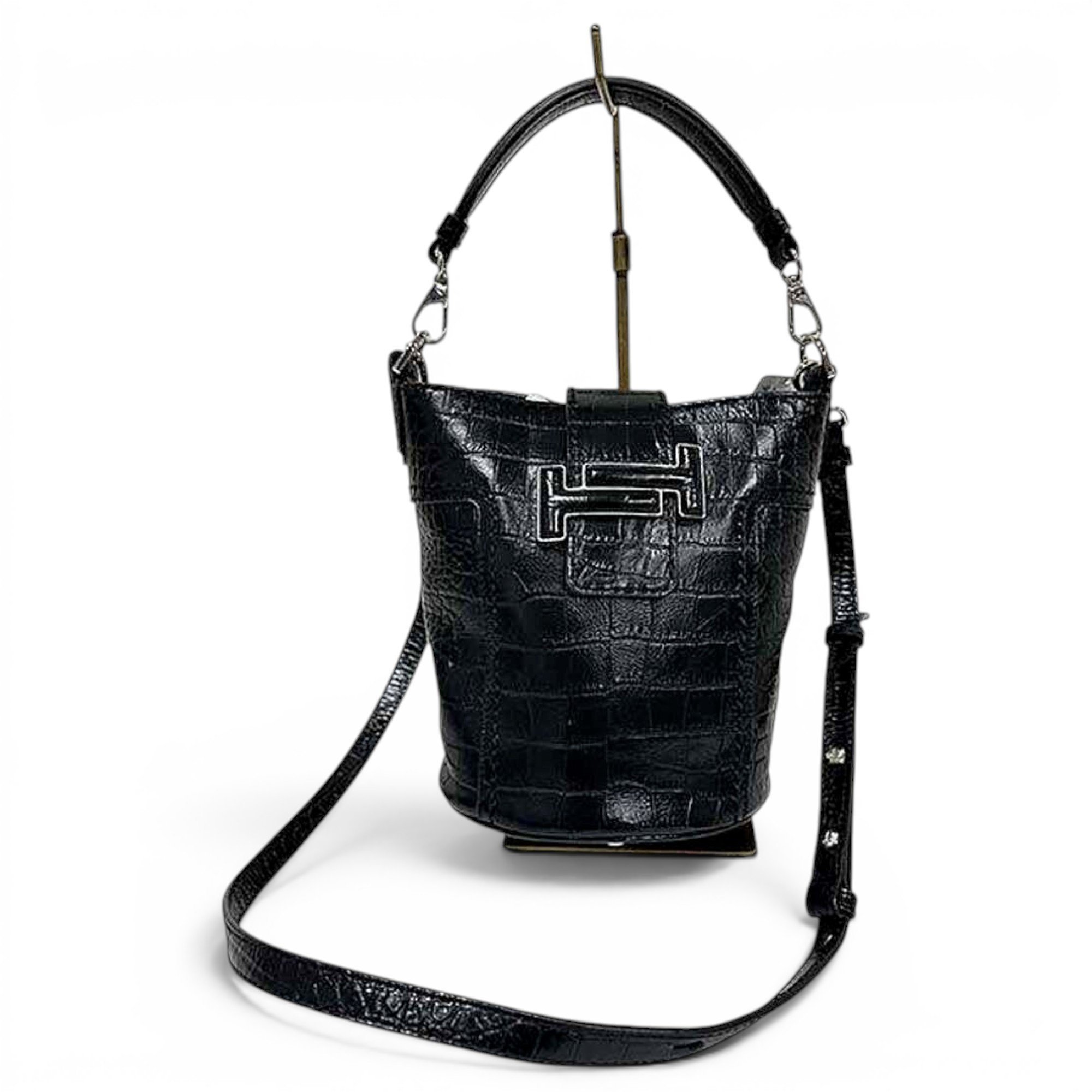 Leather crossbody bag