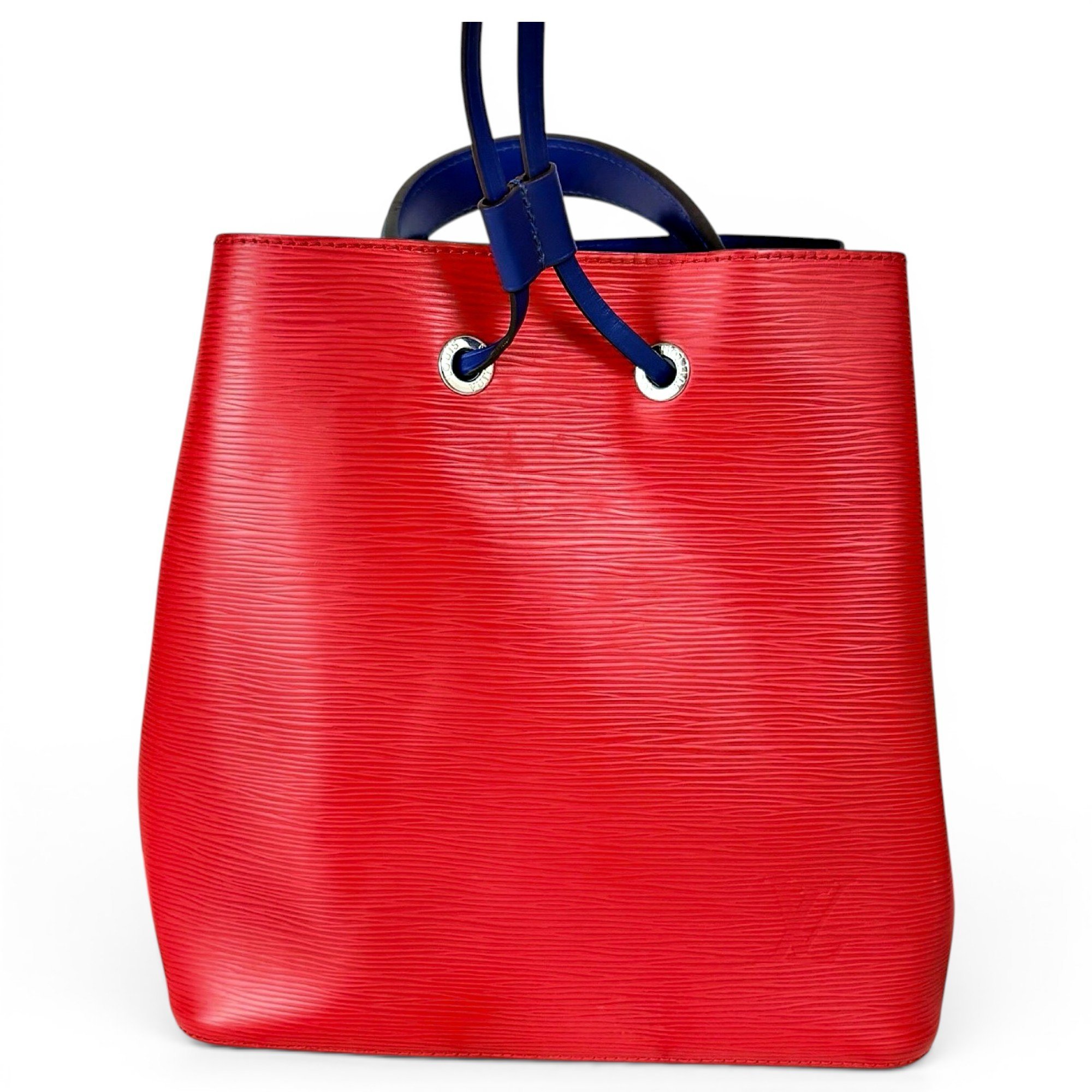 Noé leather handbag