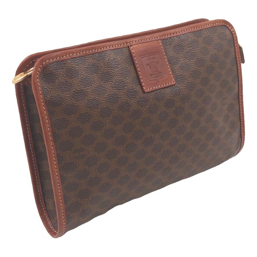 Leather clutch bag
