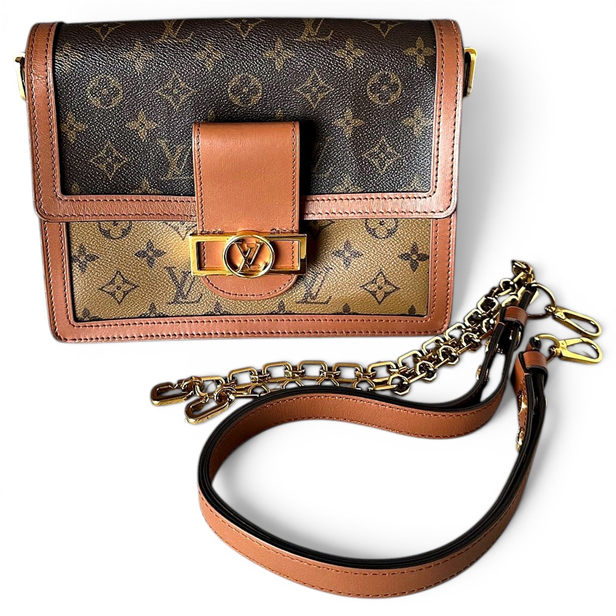 Dauphine leather handbag