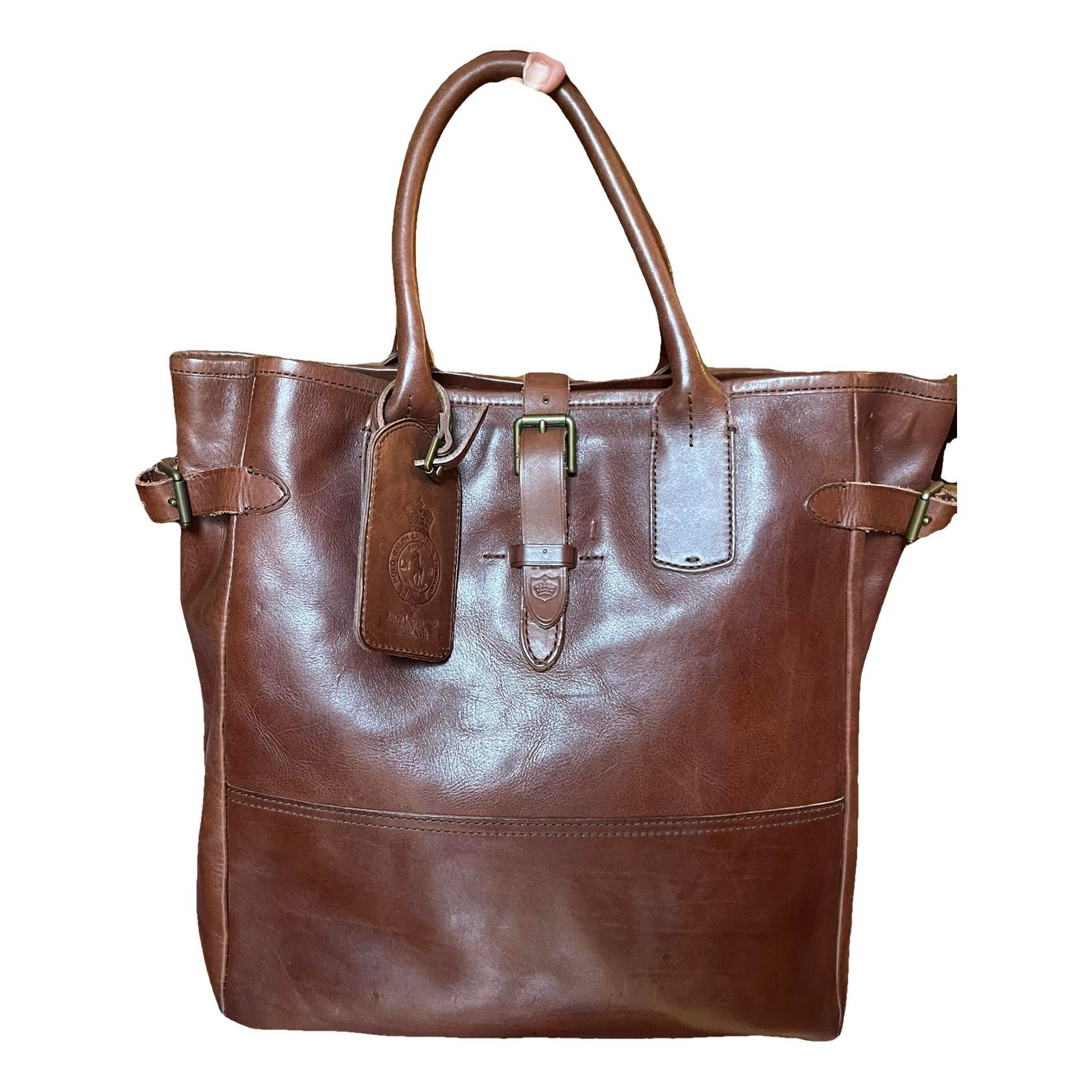 Leather tote