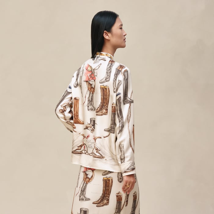 Beige Parchemin "A Propos De Bottes" Shirt