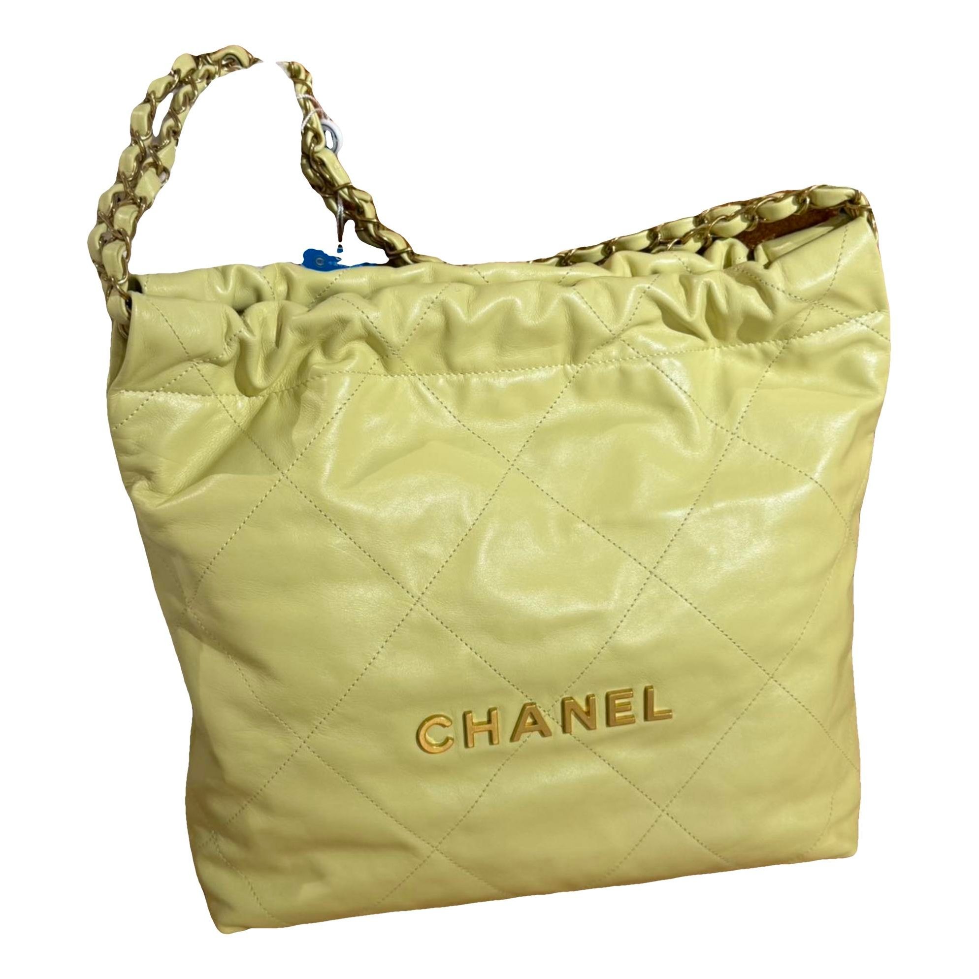 Chanel 22 leather crossbody bag