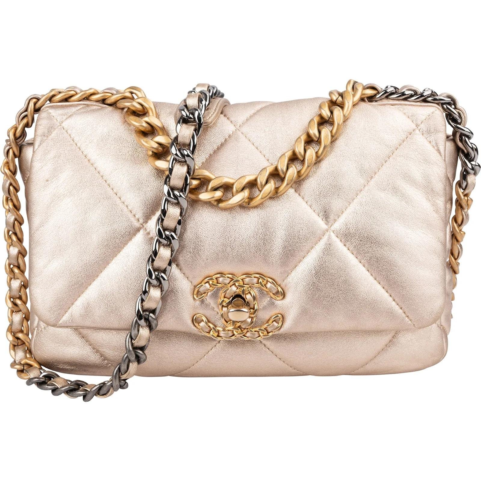 Chanel 19 leather crossbody bag