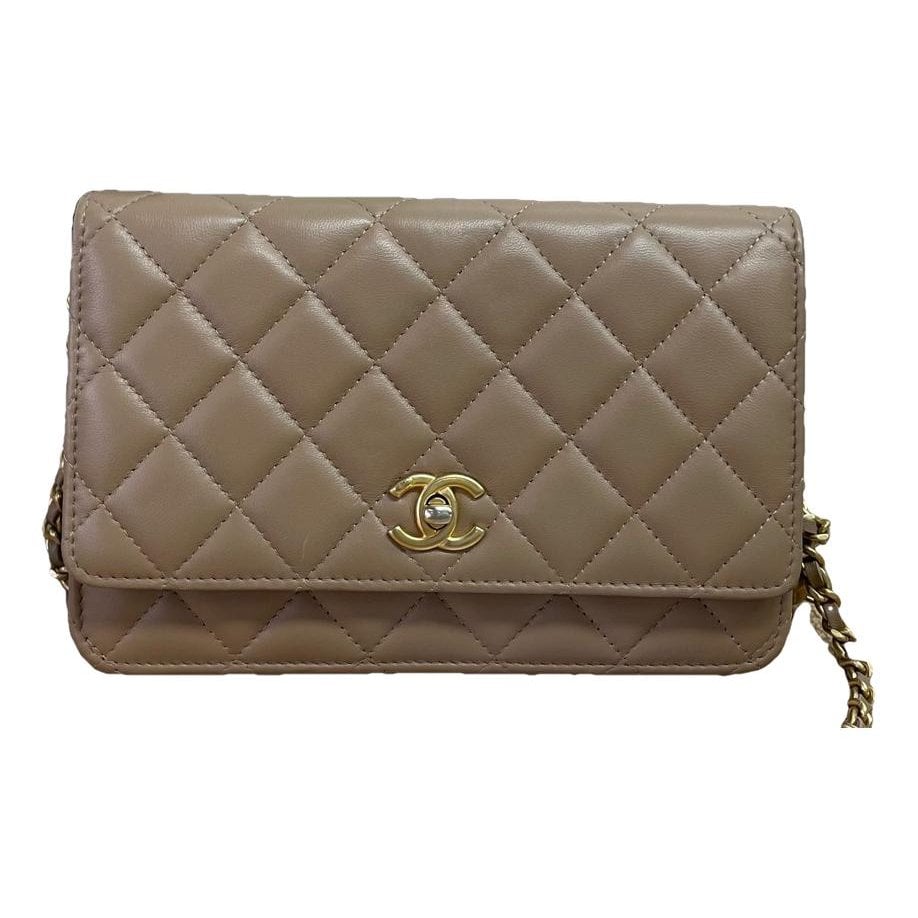 Wallet On Chain Gabrielle leather handbag