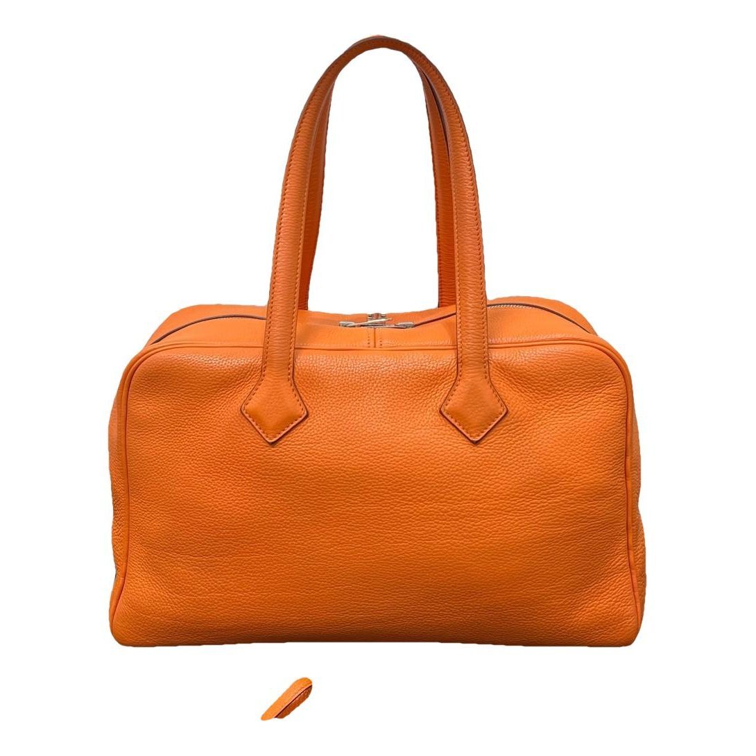 Victoria leather handbag