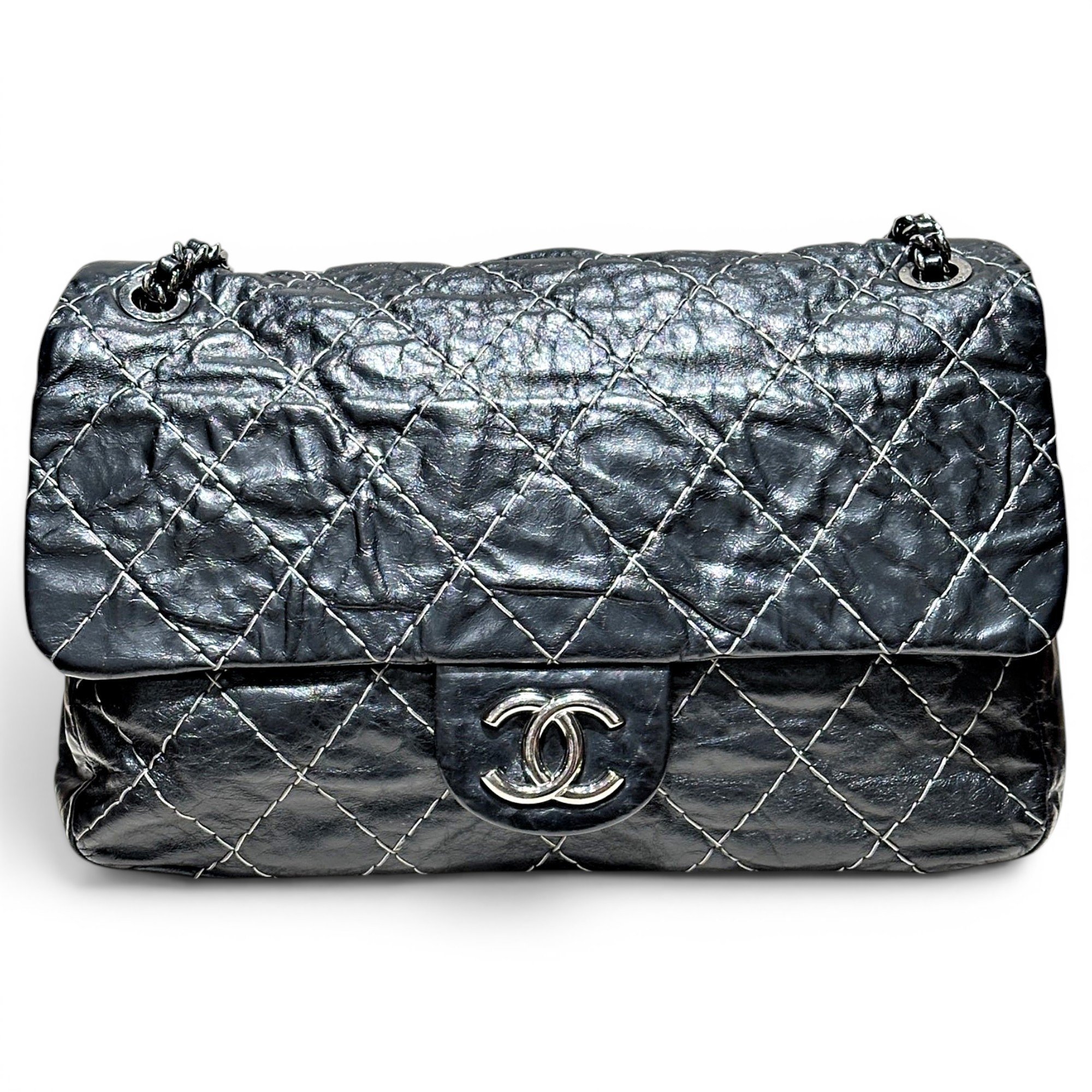 Timeless/Classique leather crossbody bag