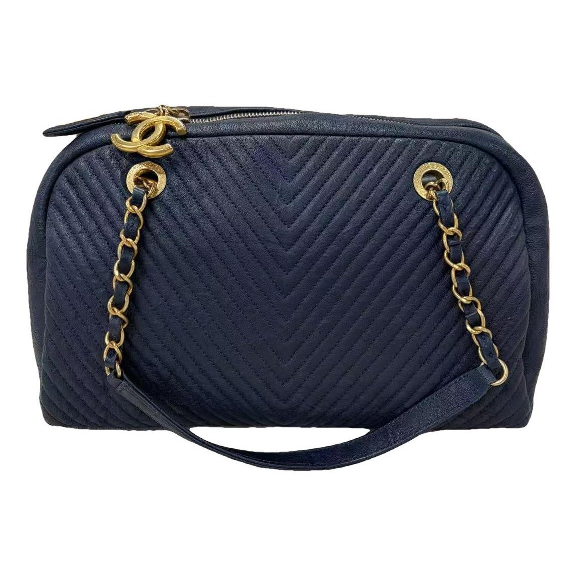 Leather handbag
