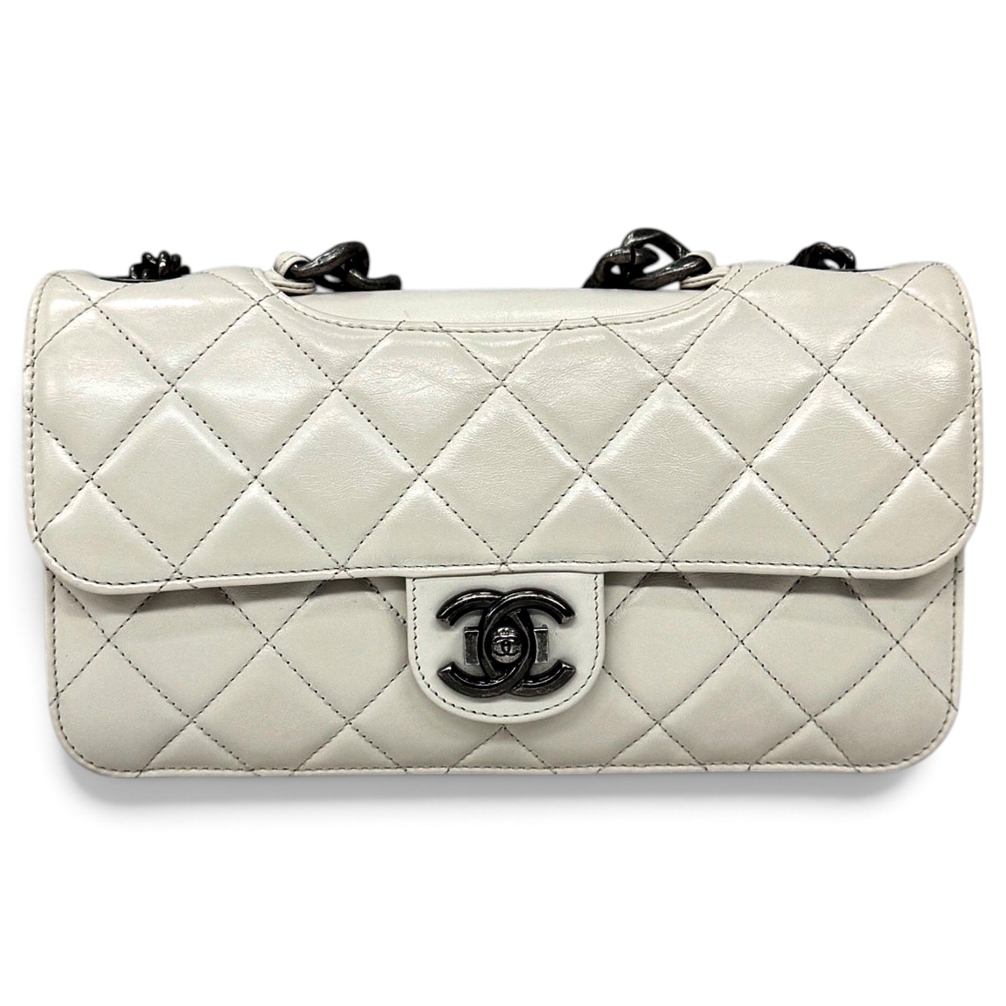 Timeless/Classique leather crossbody bag