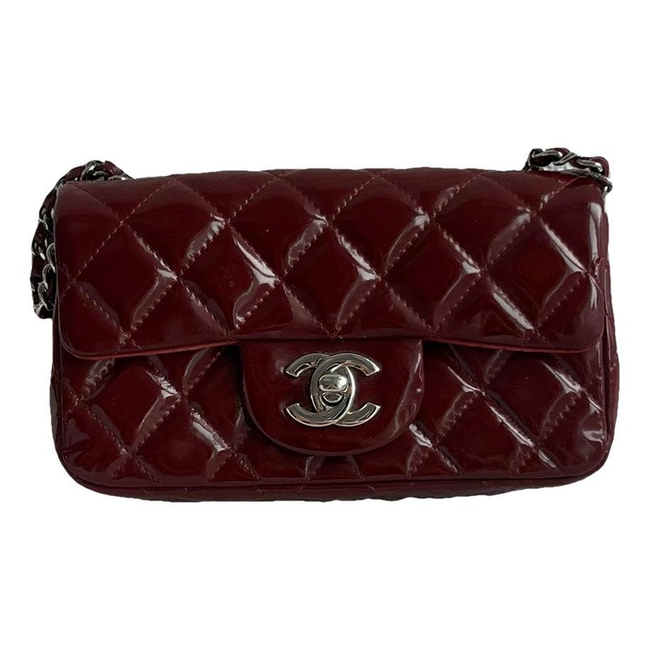 Timeless/Classique patent leather crossbody bag