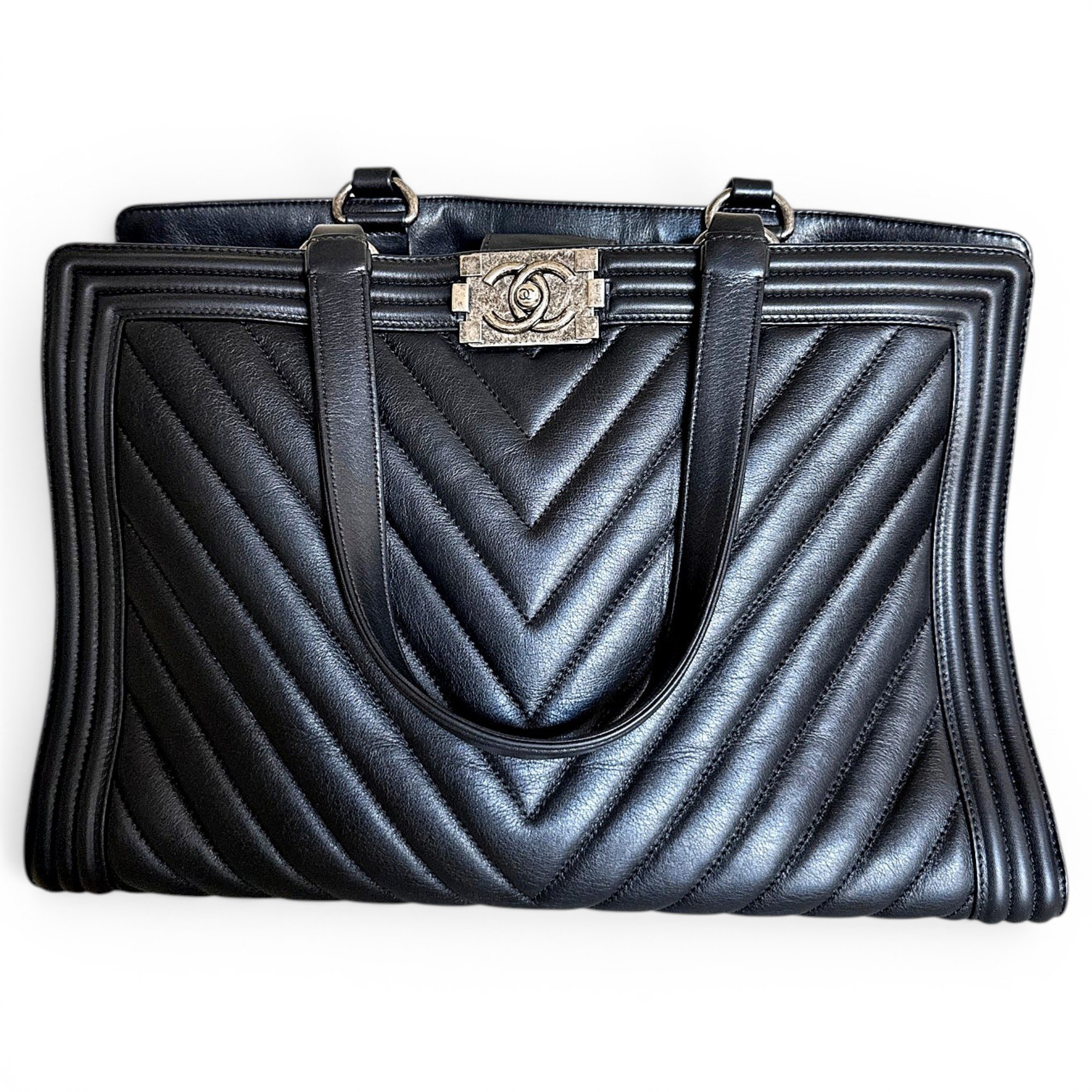 Chanel Boy leather handbag