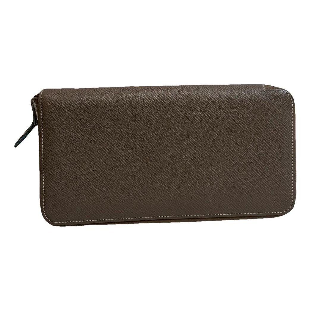 Leather clutch bag