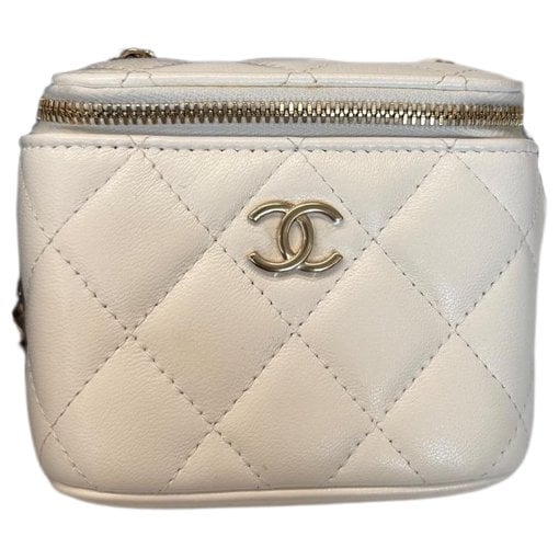 Trendy CC Vanity leather handbag