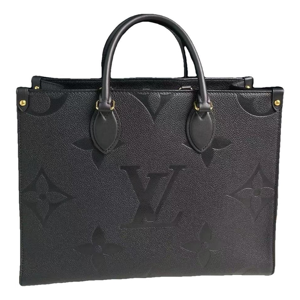 Onthego leather handbag