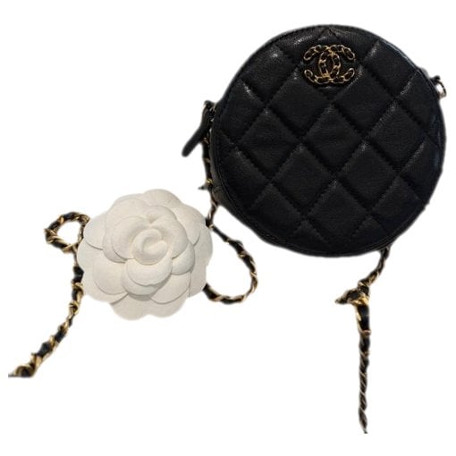 Chanel 19 leather crossbody bag