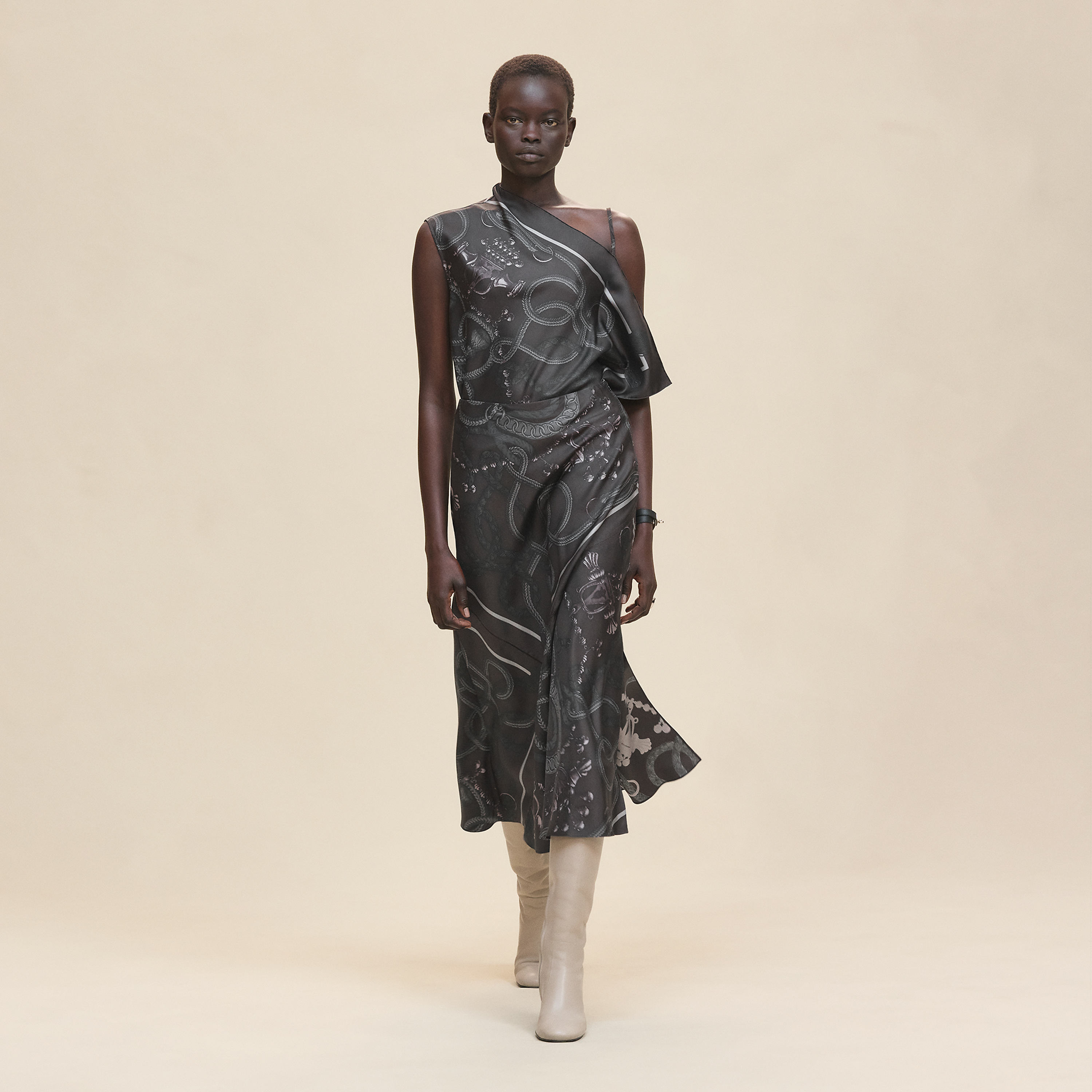 "Palefroi Remix" flowy slanted skirt