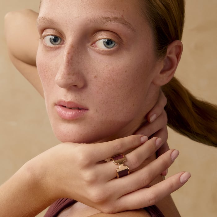 Rouge H Olympe Ring, Large Model