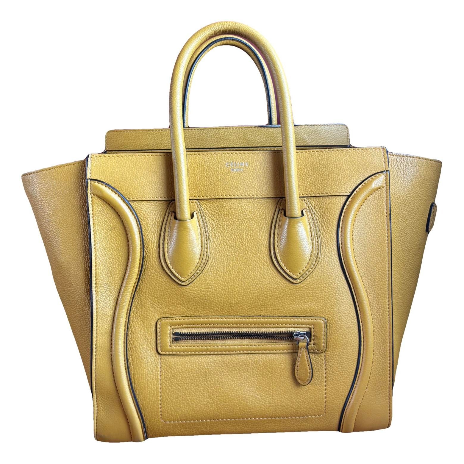 Leather travel bag
