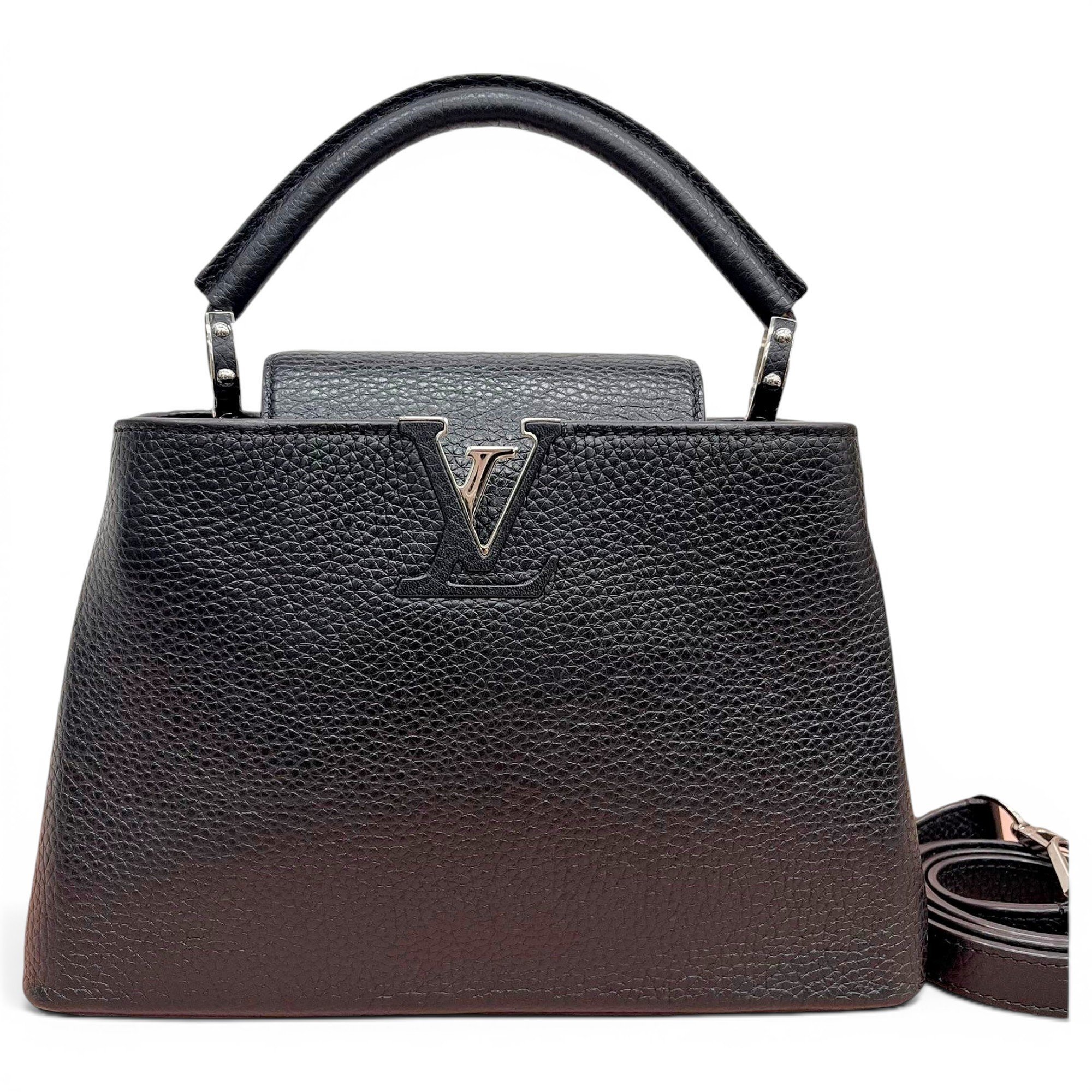 Capucines leather handbag