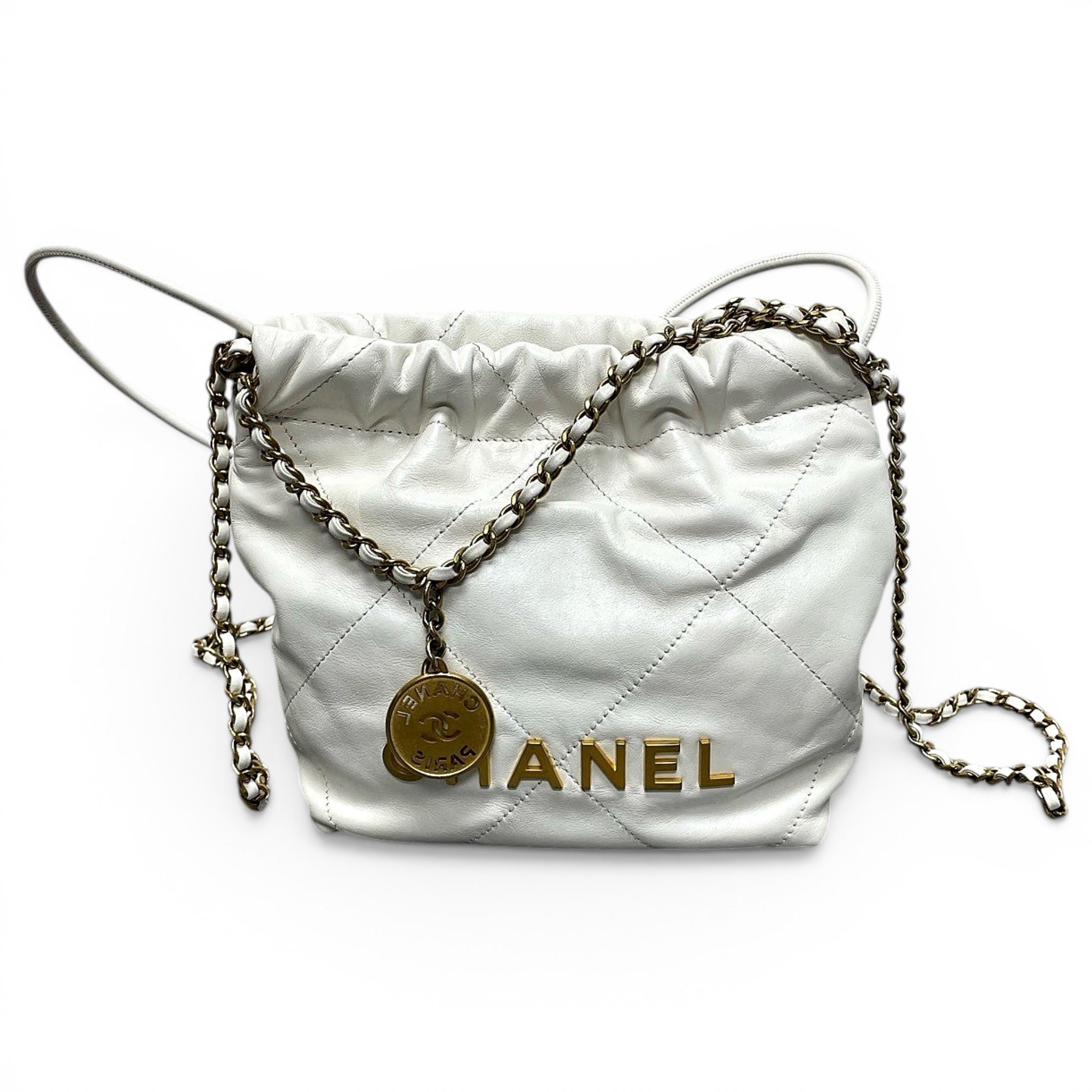 Chanel 22 leather handbag