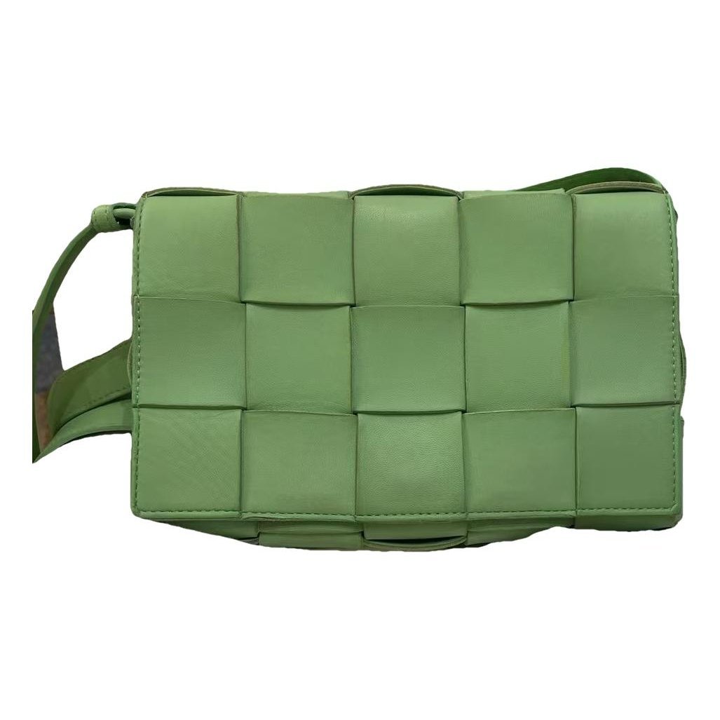 Cassette leather crossbody bag