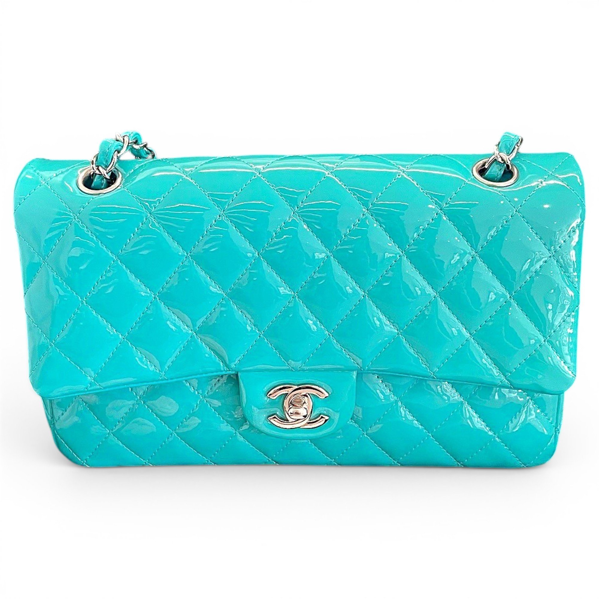 Timeless/Classique patent leather crossbody bag