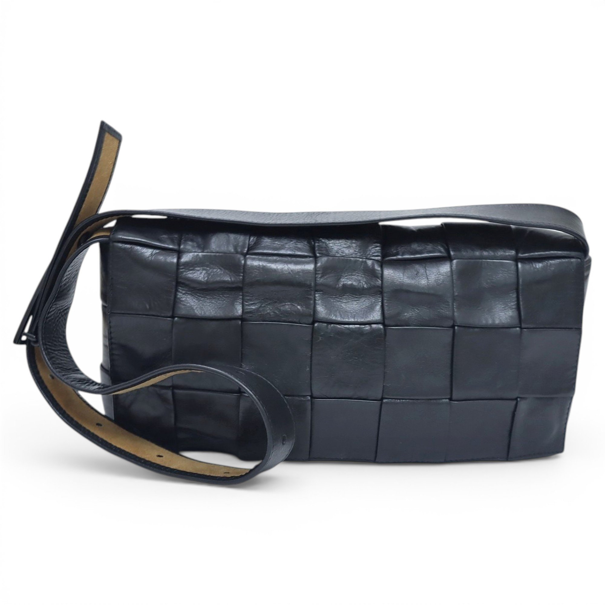 Cassette leather crossbody bag