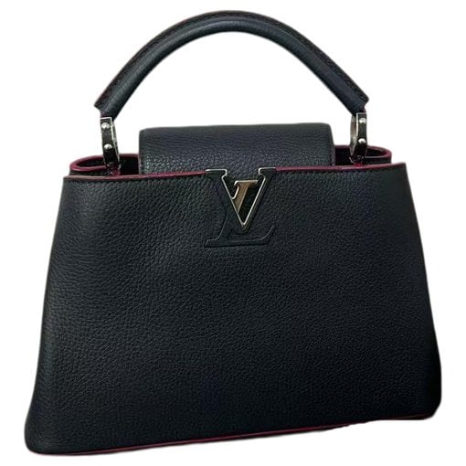 Capucines leather handbag