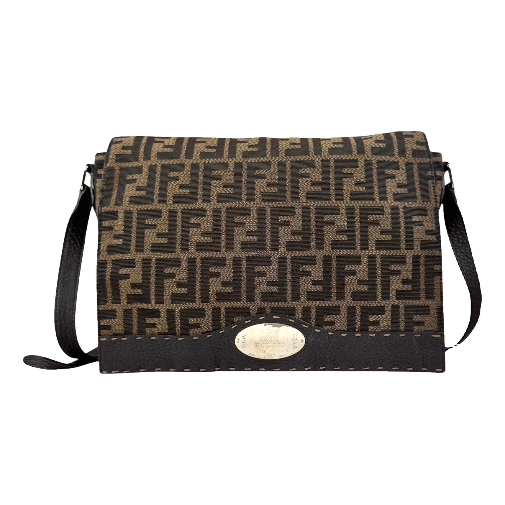 Cloth crossbody bag