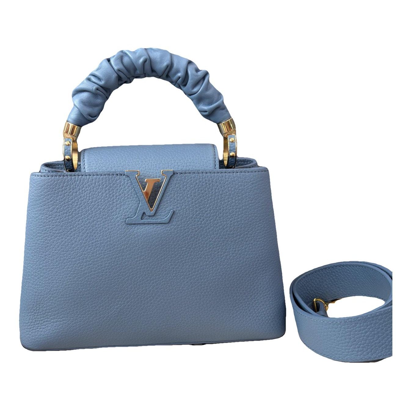 Capucines leather handbag