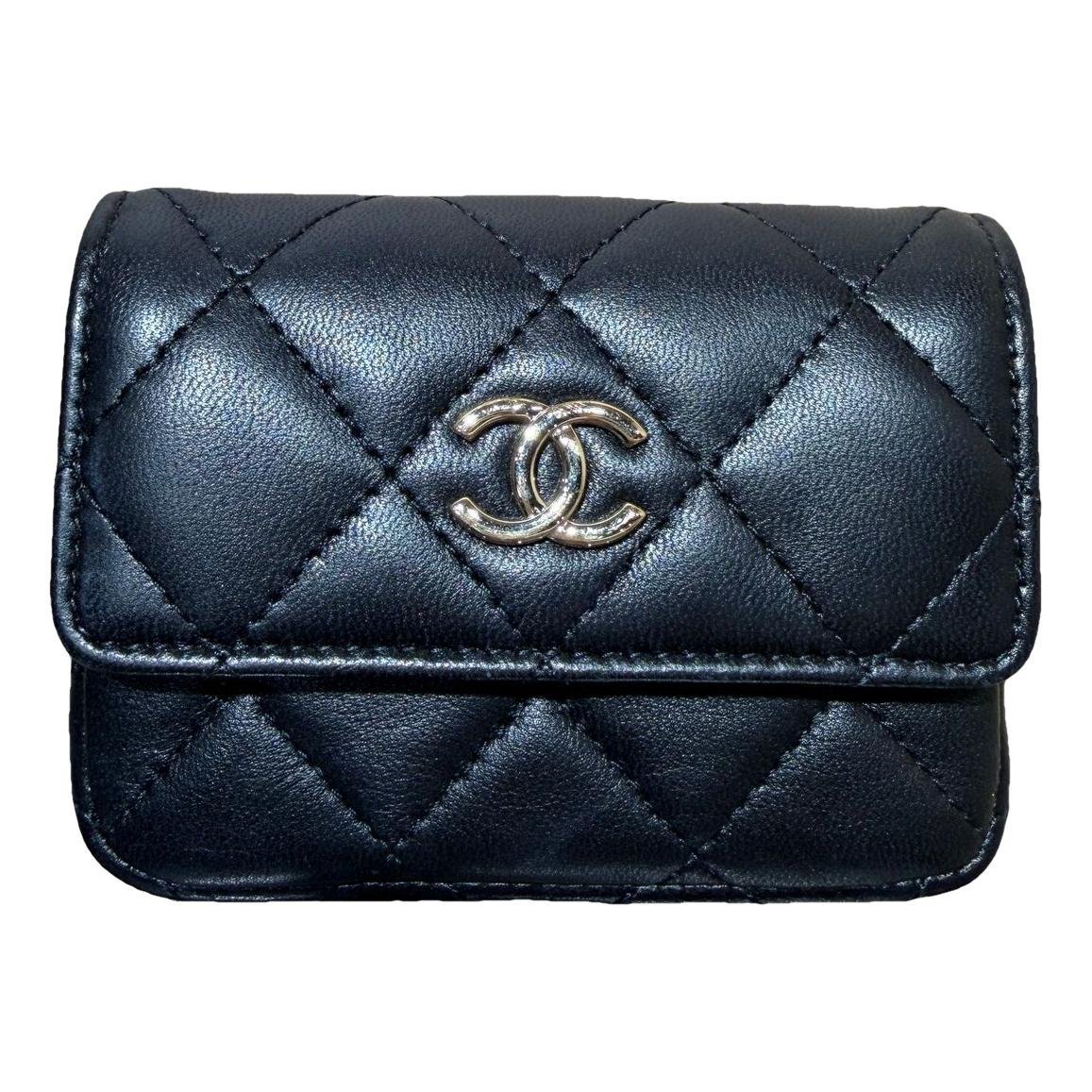 Leather clutch bag