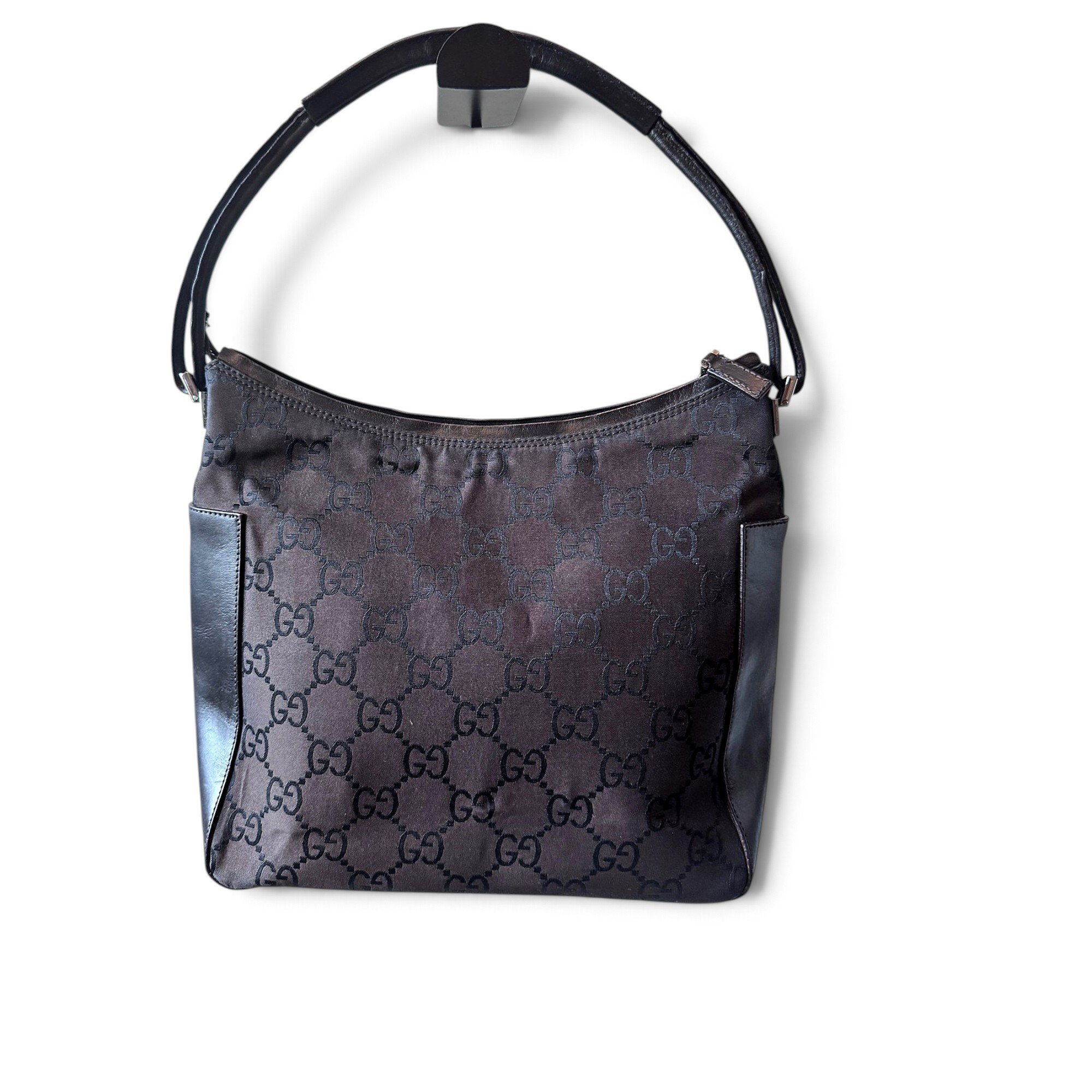 Hobo leather handbag