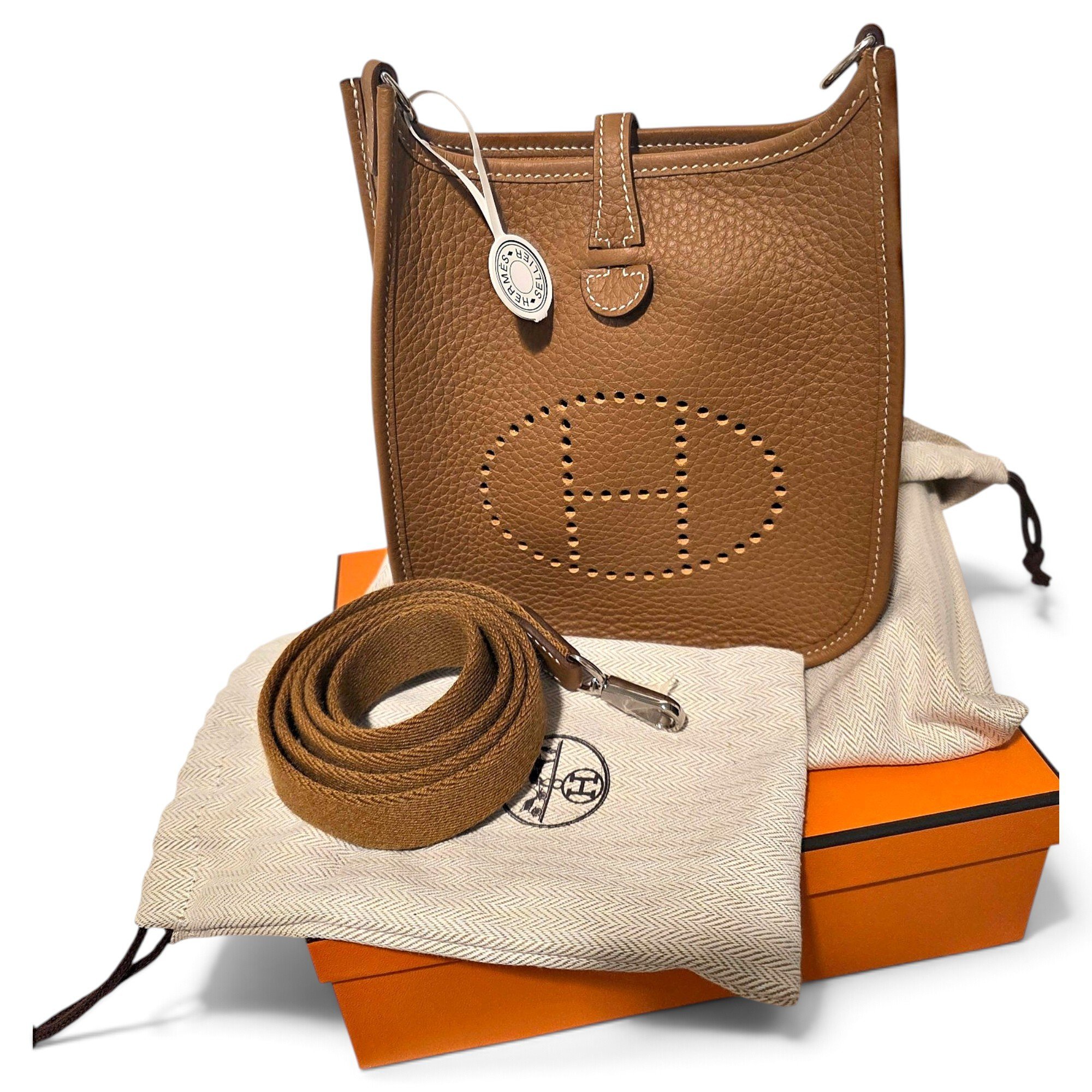 Evelyne leather crossbody bag