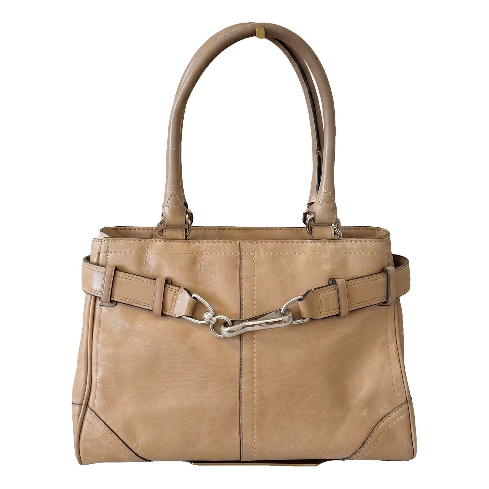 Leather handbag