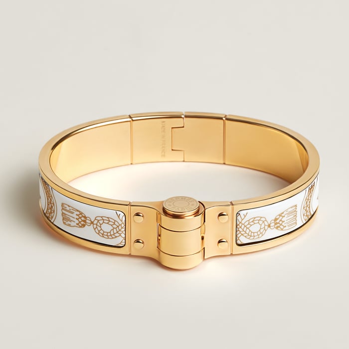 Orfèvre Jaune or Blanc Grand Apparat Hinged Bracelet