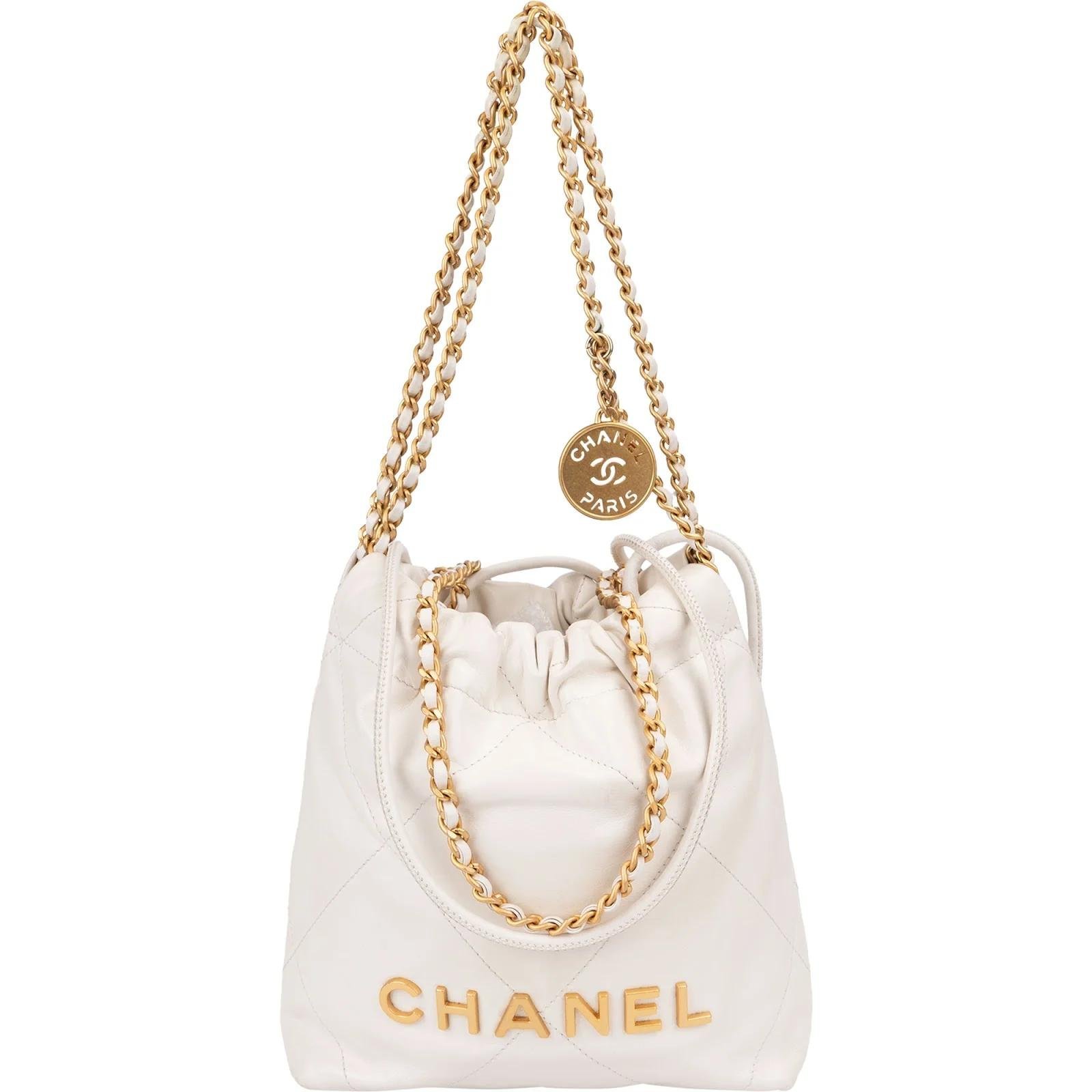 Chanel 22 leather crossbody bag