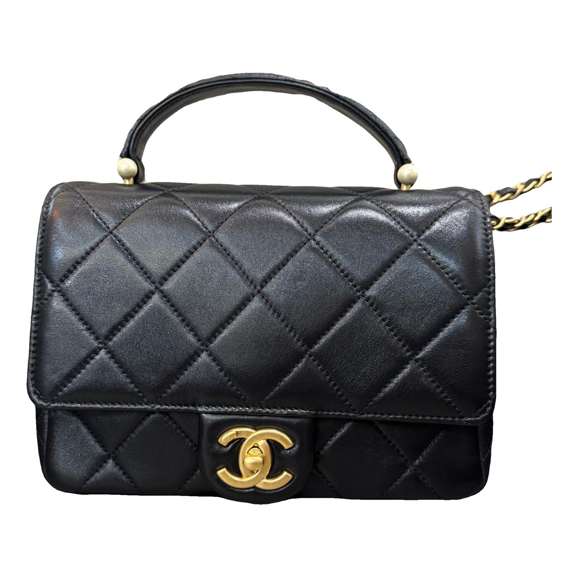 Timeless Classique Top Handle leather handbag