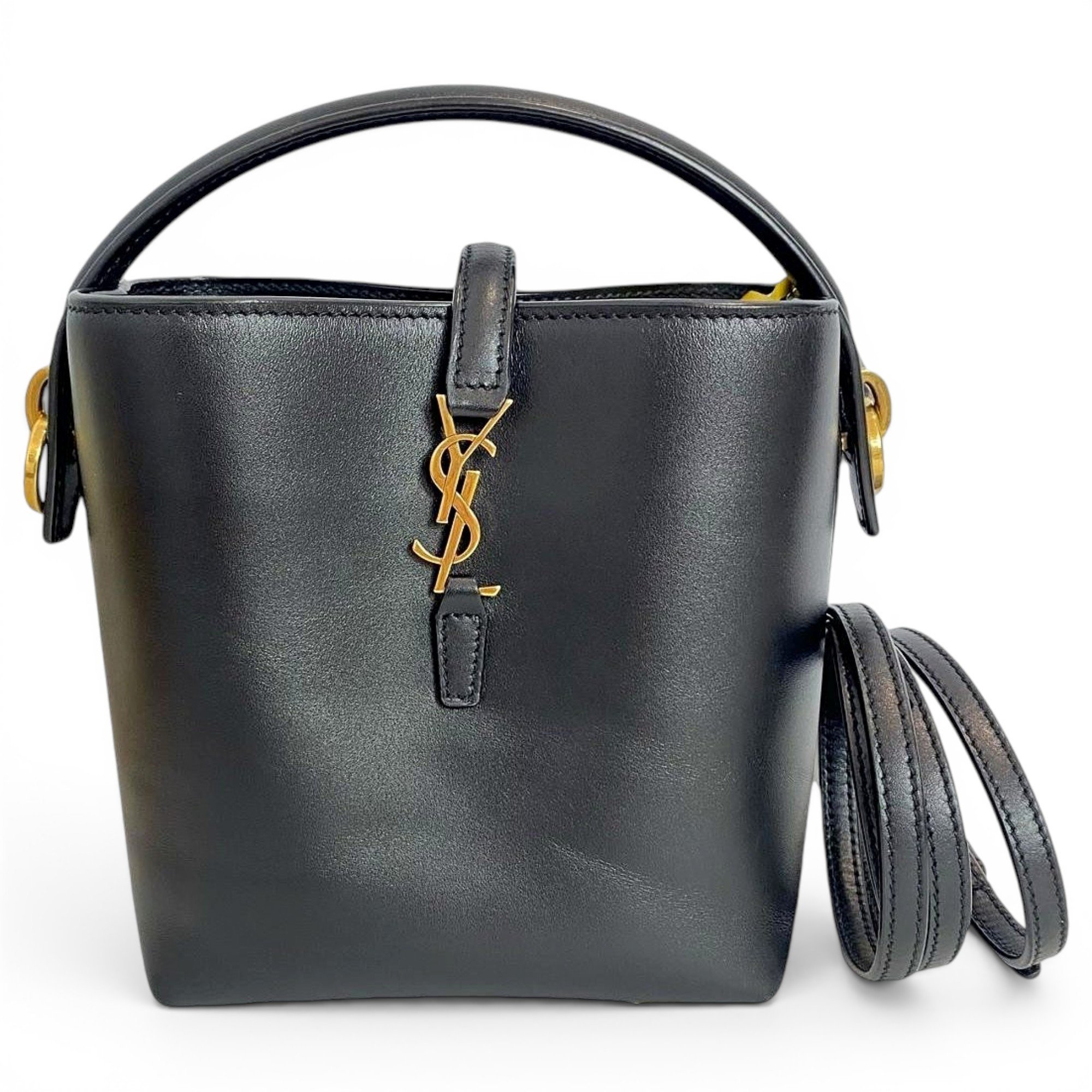 Le 37 leather handbag