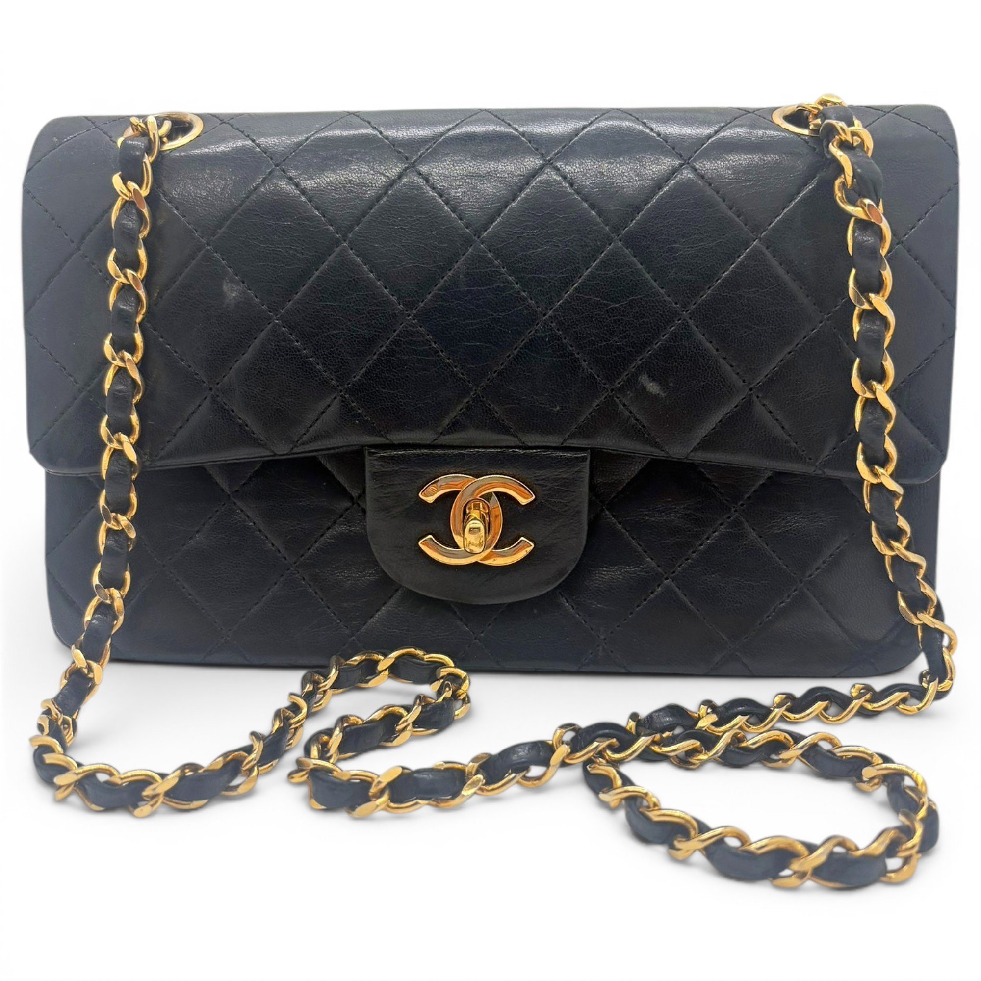 Timeless/Classique patent leather handbag