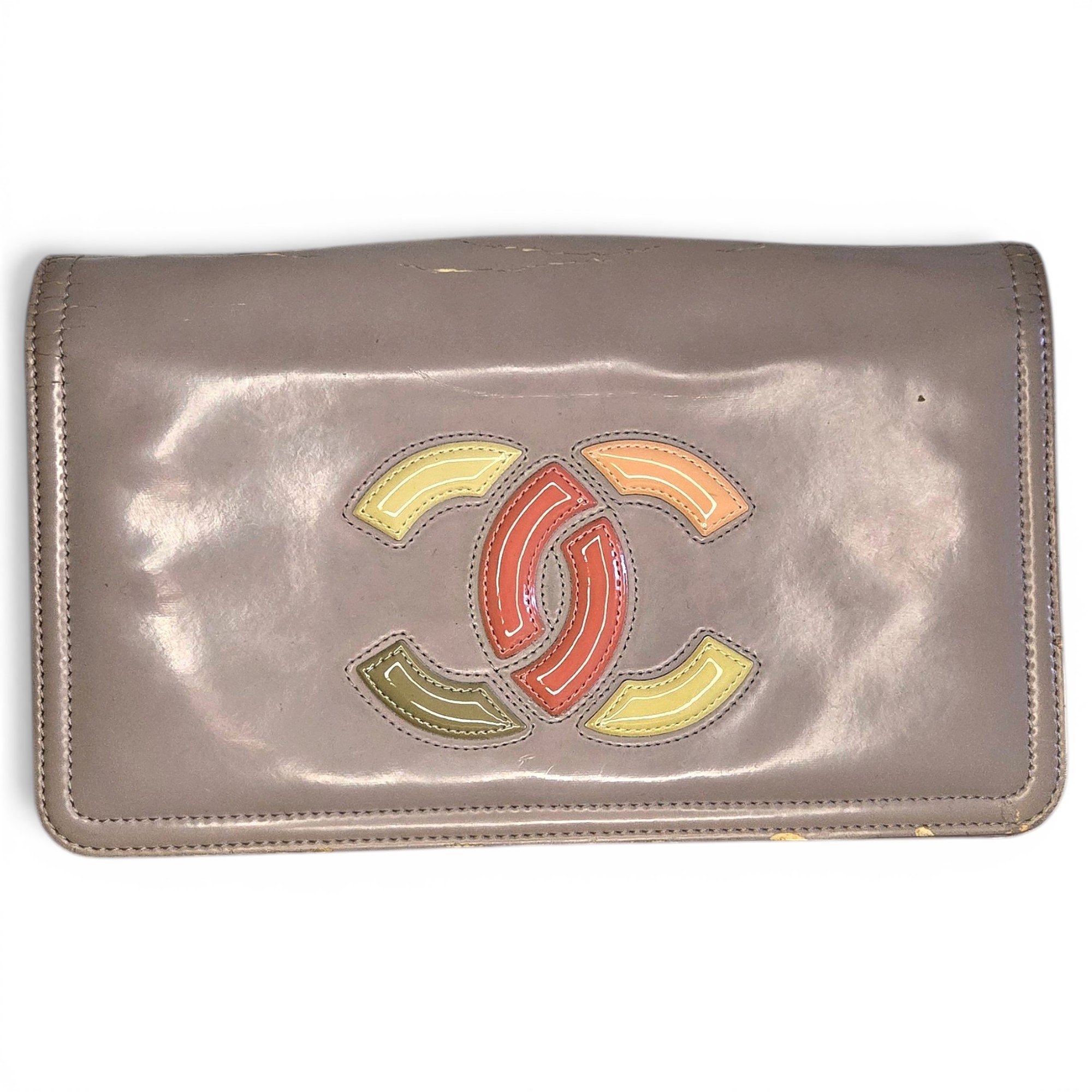 Patent leather handbag