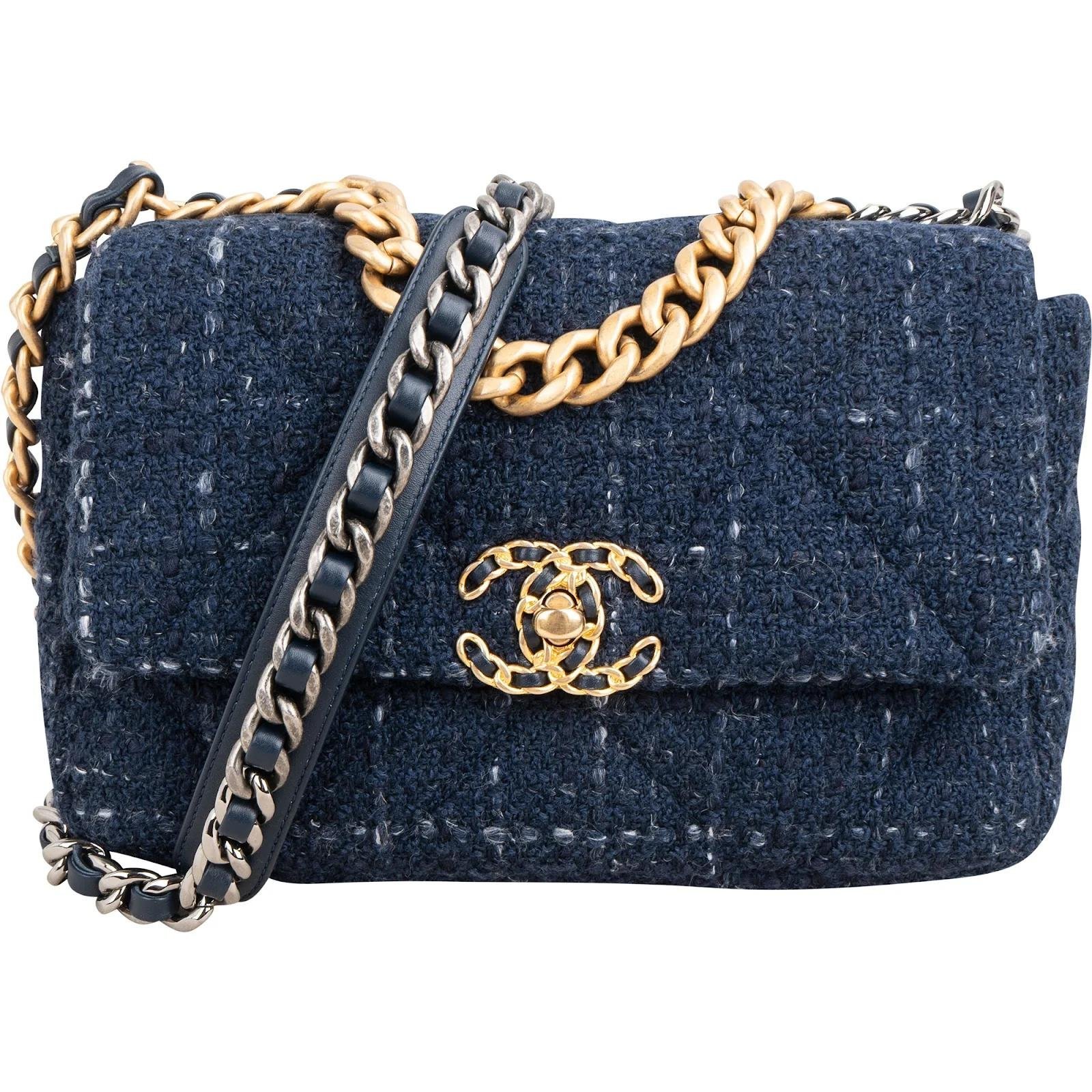 Chanel 19 tweed crossbody bag