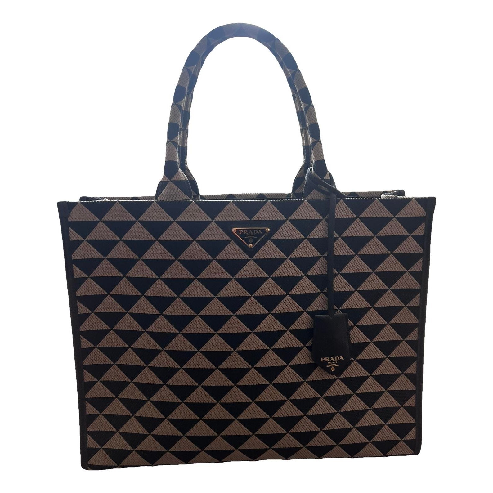 Triangle handbag