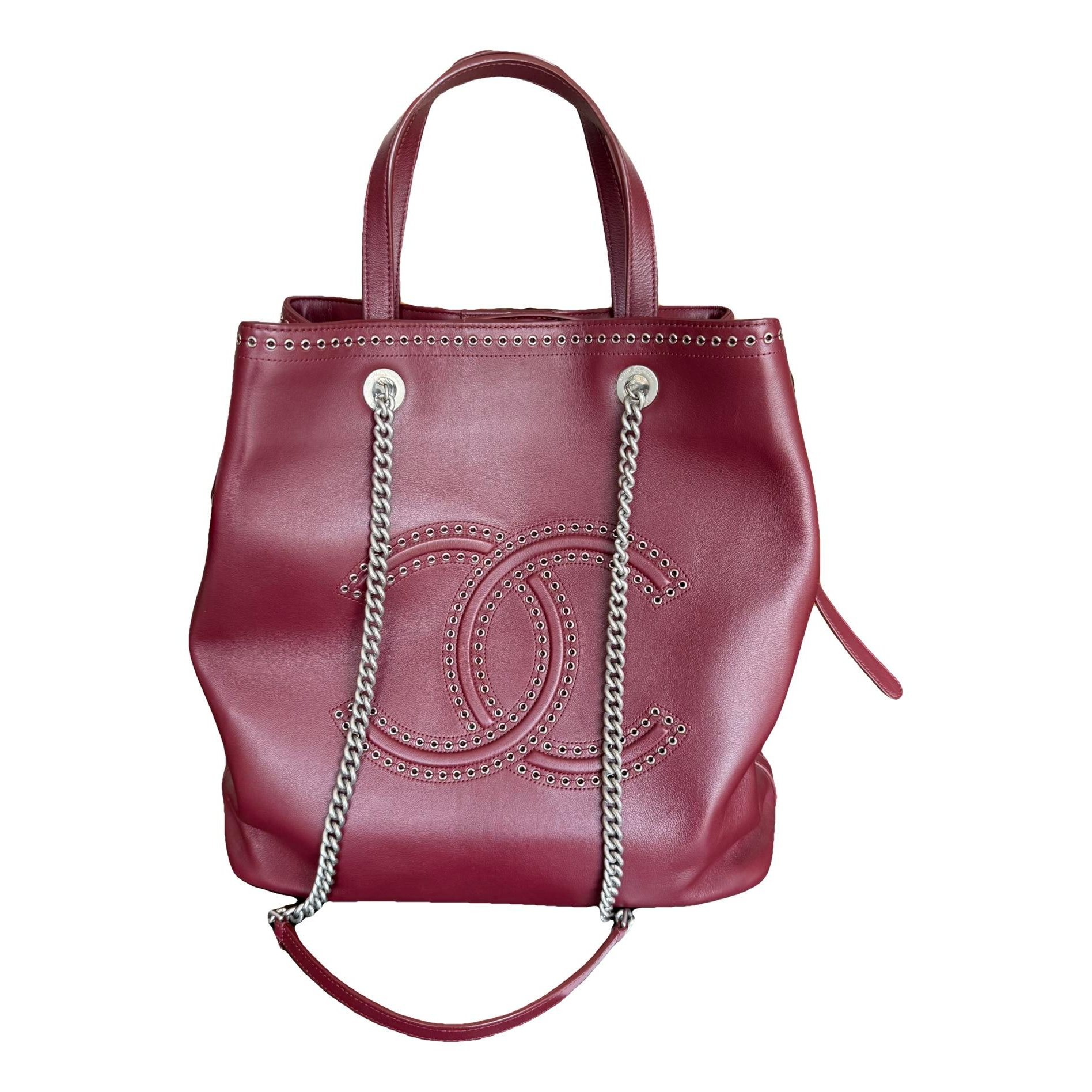 Leather tote