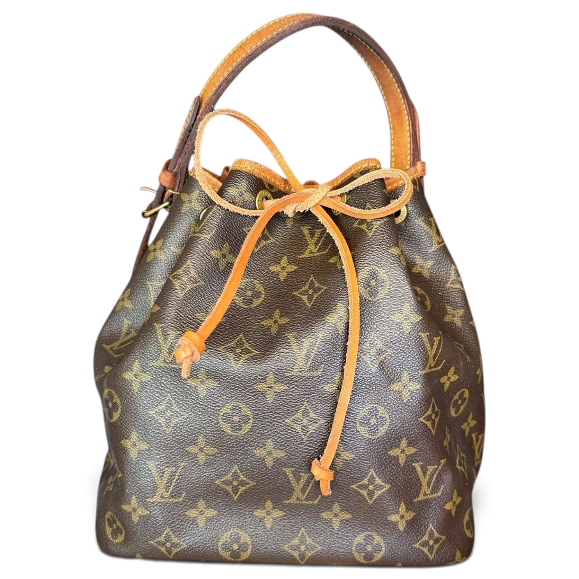Noé leather handbag