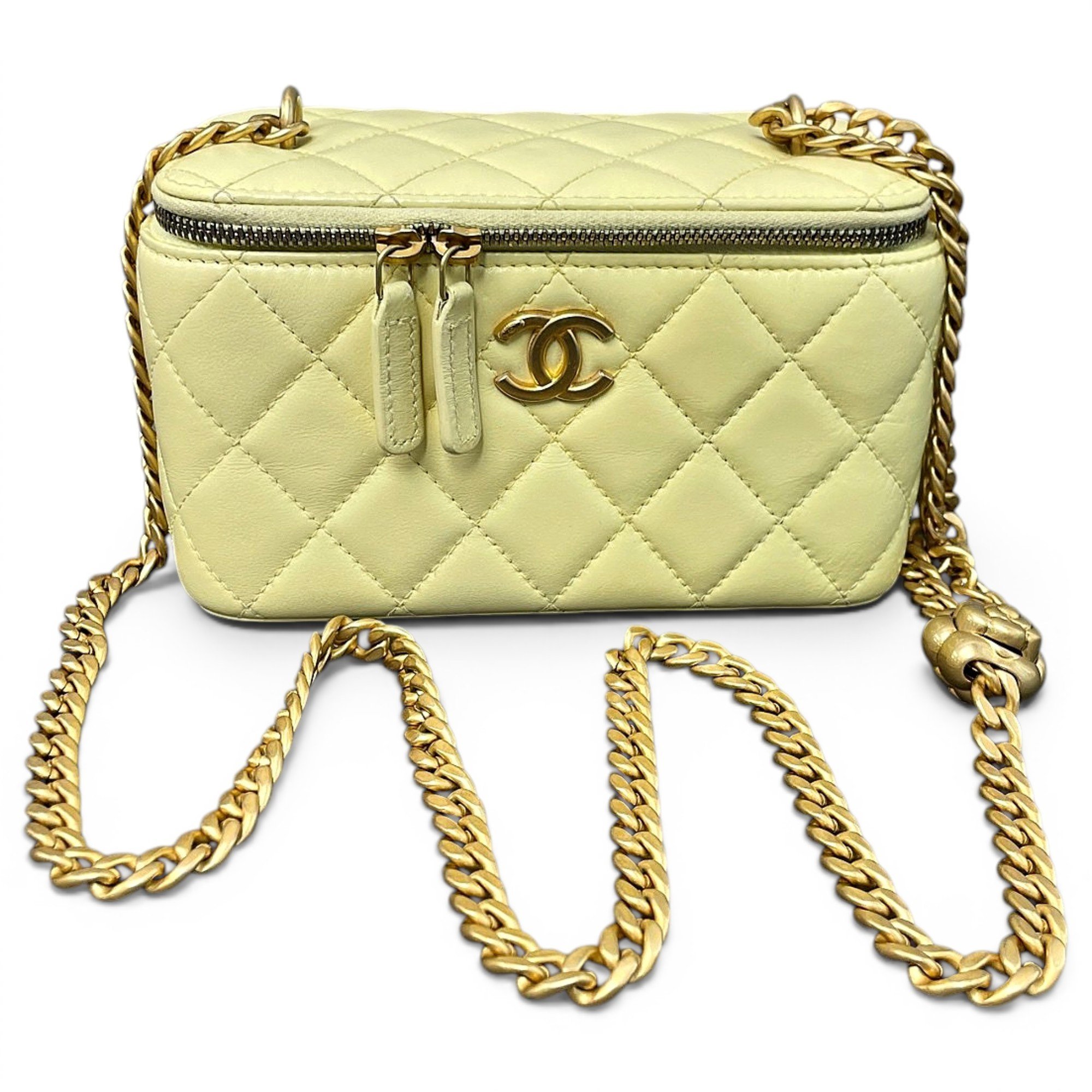 Trendy CC Vanity leather handbag